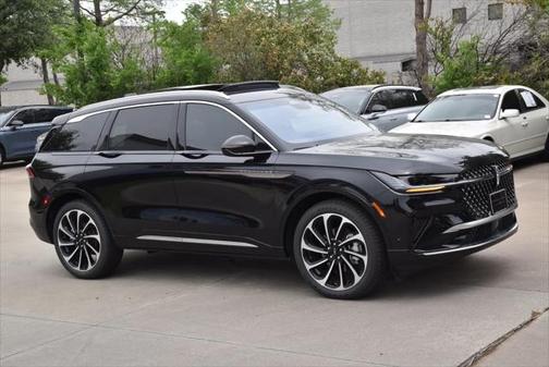 2024 Lincoln Nautilus Black Label