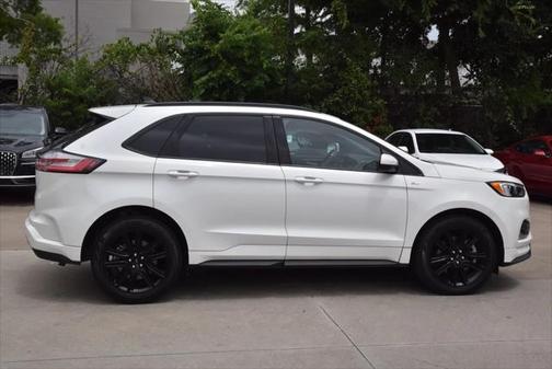 2022 Ford Edge ST Line