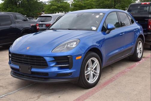 Sapphire Blue Metallic 2020 Porsche Macan Macan