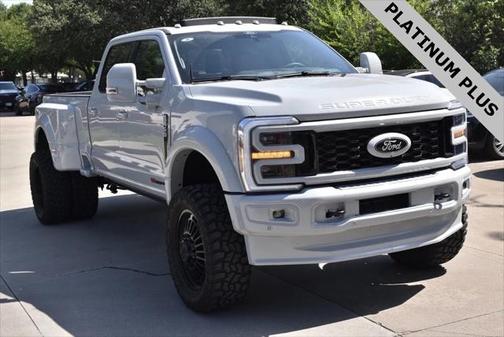 2025 Ford F-450 Platinum