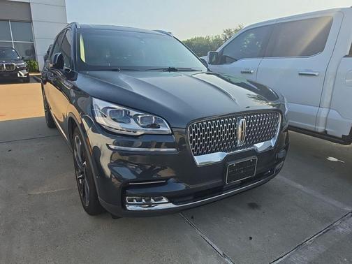 Flight Blue Metallic Clearcoat 2023 Lincoln Aviator Reserve