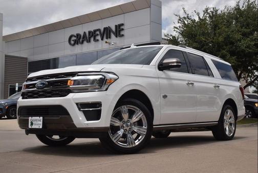 Star White Metallic Tri-Coat 2024 Ford Expedition Max King Ranch