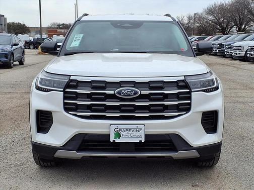 2026 Ford Explorer Active w/200A Pkg