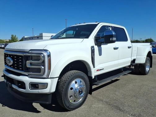 2026 Ford F-450 Platinum