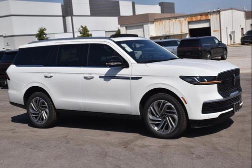 2025 Lincoln Navigator Reserve