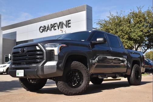 2025 Toyota Tundra SR5