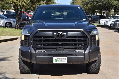 2025 Toyota Tundra SR5