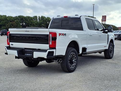 2026 Ford F-250 Platinum