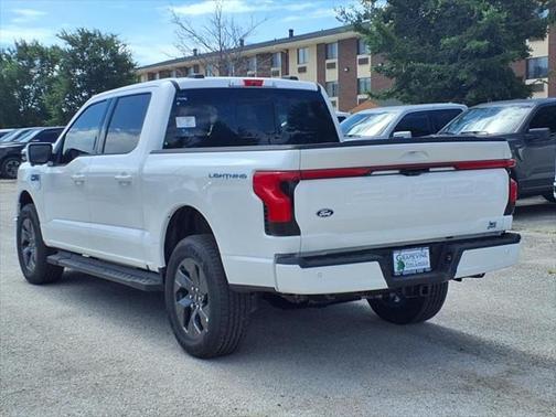 2025 Ford F-150 Lightning LARIAT