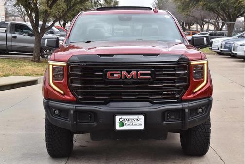 2025 GMC Sierra 1500 AT4X