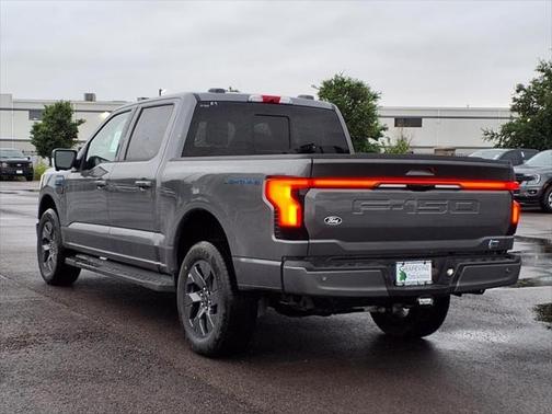 2025 Ford F-150 Lightning LARIAT