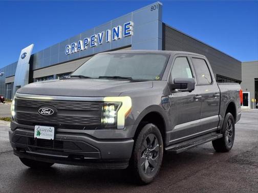 2025 Ford F-150 Lightning LARIAT