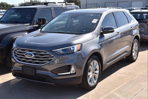 2023 Ford Edge Titanium