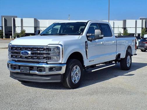 2026 Ford F-350 XLT
