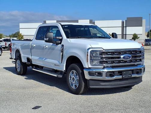 2026 Ford F-350 XLT