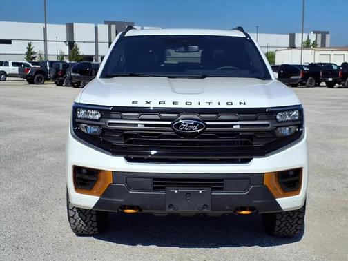 2025 Ford Expedition Tremor