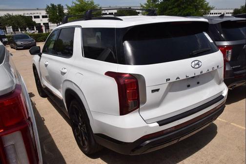 Hyper White 2023 Hyundai PALISADE XRT