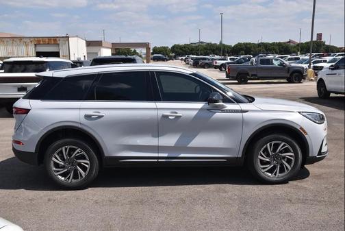 2025 Lincoln Corsair Premiere