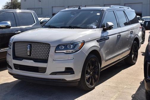 2022 Lincoln Navigator Reserve