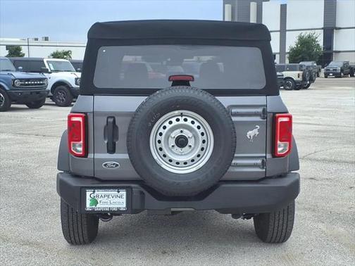 2025 Ford Bronco Base