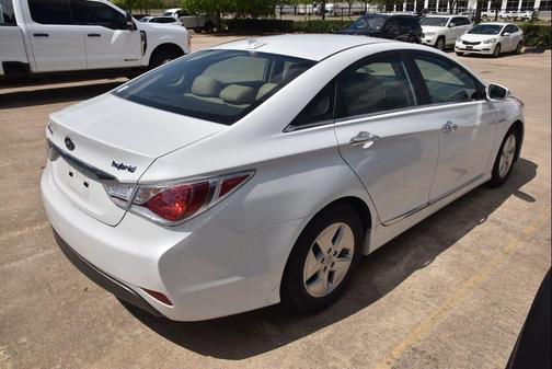 2012 Hyundai SONATA Hybrid Base