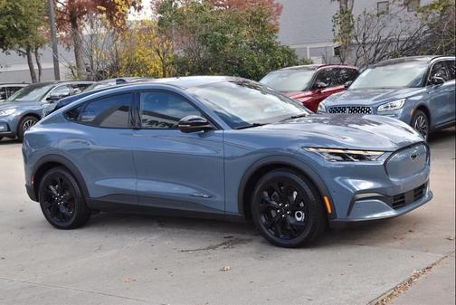 2024 Ford Mustang Mach-E Select