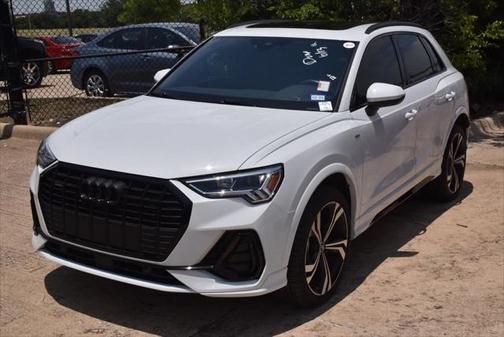 2023 Audi Q3 45 S line Premium Plus