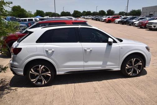 2023 Audi Q3 45 S line Premium Plus