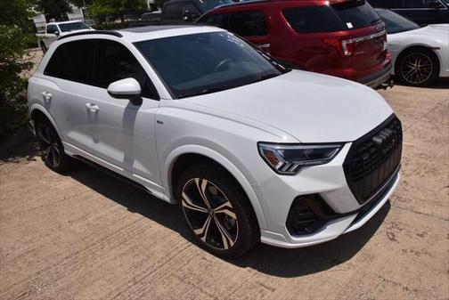 2023 Audi Q3 45 S line Premium Plus
