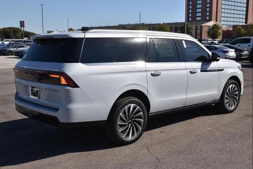 2025 Lincoln Navigator Black Label