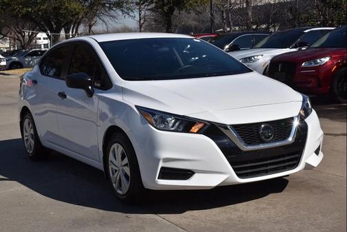 2020 Nissan Versa 1.6 S
