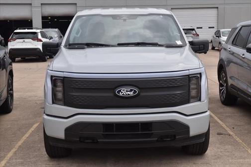 2024 Ford F-150 Lightning XLT