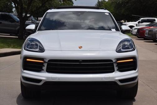 2023 Porsche Cayenne Platinum Edition