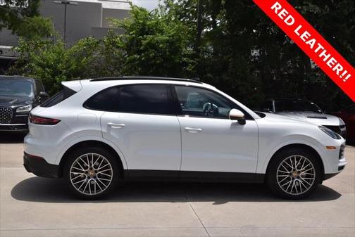 2023 Porsche Cayenne Platinum Edition