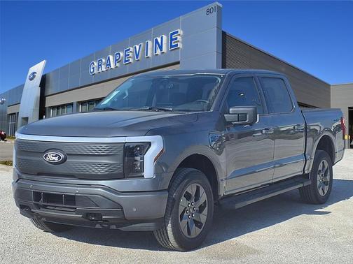2025 Ford F-150 Lightning Flash