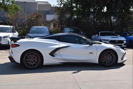 2023 Chevrolet Corvette Stingray w/3LT