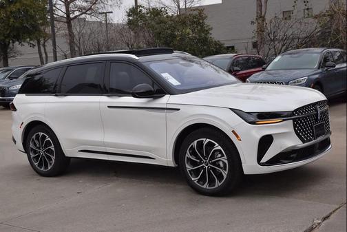 2026 Lincoln Nautilus Reserve