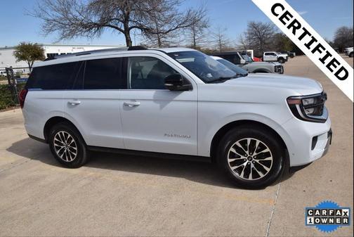 2025 Ford Expedition Platinum