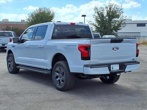2025 Ford F-150 Lightning Flash