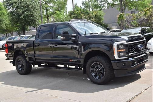 Agate Black 2023 Ford F-250 Lariat