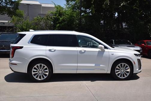 2020 Cadillac XT6 Premium Luxury FWD