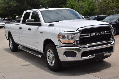 2019 RAM 2500 Tradesman Crew Cab 4x2 8' Box