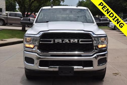 2019 RAM 2500 Tradesman Crew Cab 4x2 8' Box