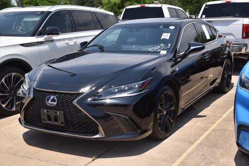 2022 Lexus ES 300h F SPORT