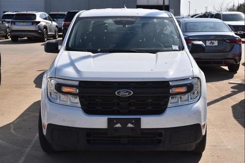 2024 Ford Maverick XL