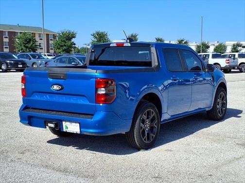 2025 Ford Maverick Lobo Standard