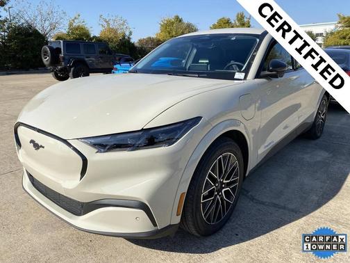 2025 Ford Mustang Mach-E Premium