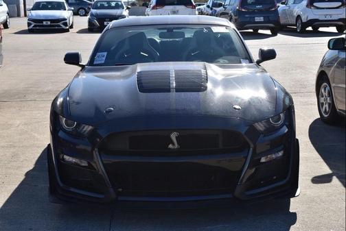 2022 Ford Shelby GT500 Base