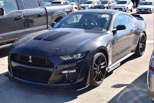2022 Ford Shelby GT500 Base