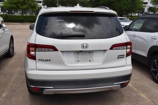 2019 Honda Pilot Touring 8-Passenger